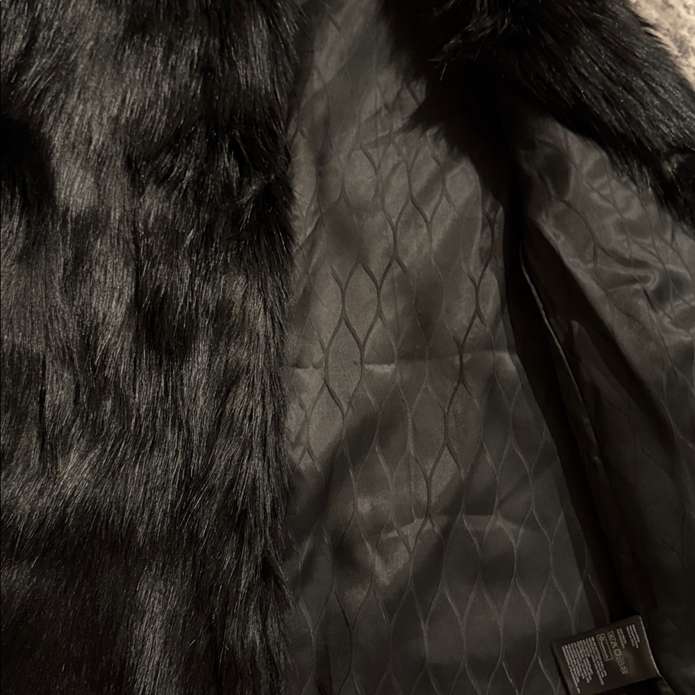 H&M Black Teddy Jacket - Picture 8 of 8